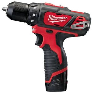 Milwaukee M12 BDD-152C Porakone-ruuvinväännin sis. akut ja laturin