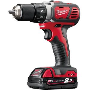 Milwaukee M18 BDD-202C Porakone-ruuvinväännin sis. akut ja laturin